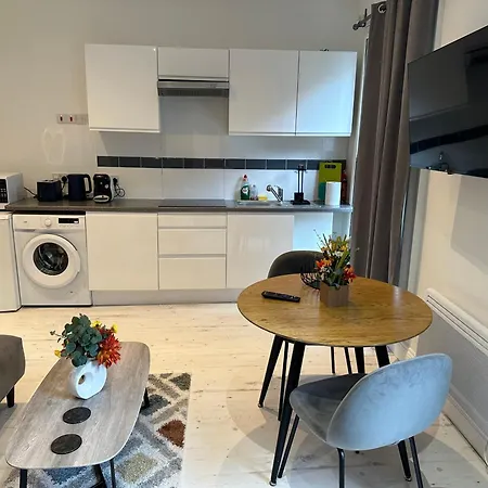 Stylish Studio Escape In West Лондон Экстерьер фото