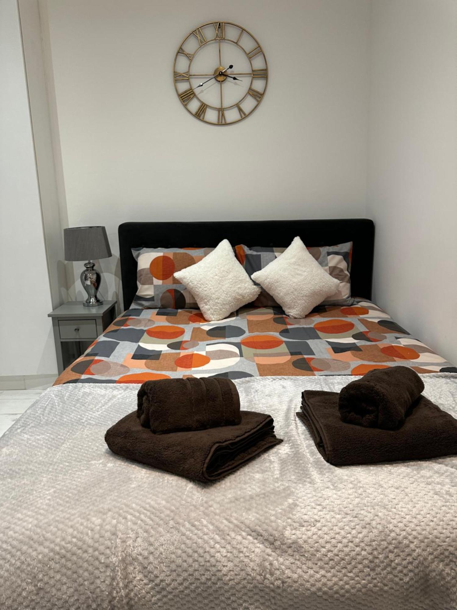 Апартаменты Stylish Escape In West *